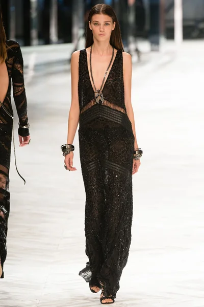 Look 44